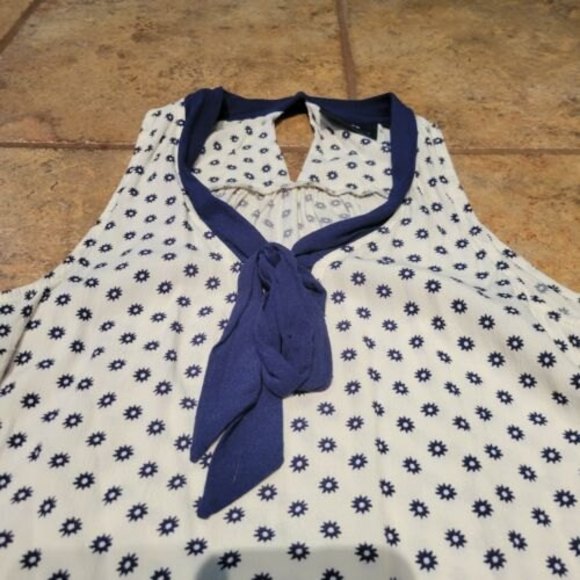 Maeve Anthropologie Women’s White Tank Top With Navy Blue Tie Collar US 2, EU 34 - Picture 2 of 8